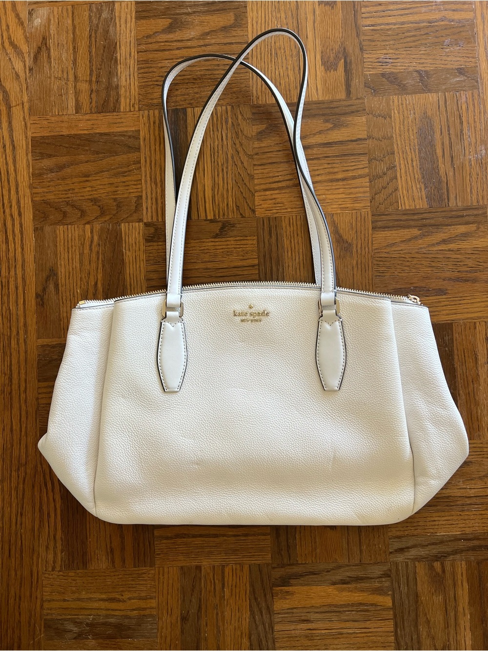 kate spade White Pebbled Leather Shoulder Bag with Gold Logo